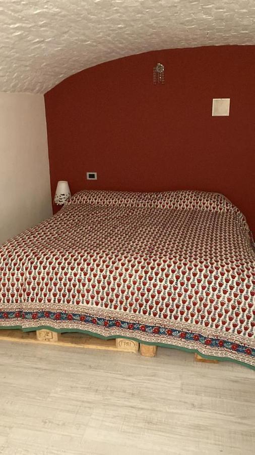 Appartamento la casa di Maghetta Torino Esterno foto